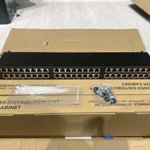 Elfcam – 24/48 Ports Cat6 Patch Panel 1U/2U, 10GBASE-T, Structure 19&Prime; à Montage en Rack, Plaque Acier ≥1,2 mm,…