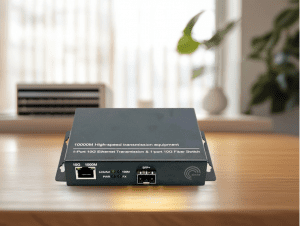 Elfcam® – 10Gb Convertisseur Fibre Ethernet Compatible avec Freebox Ultra, avec 1 Port 10G SFP+ et 1 Port 10G Ethern…