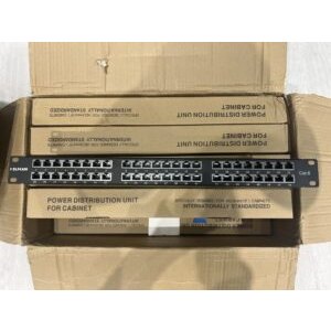 Elfcam – 24/48 Ports Cat6 Patch Panel 1U/2U, 10GBASE-T, Structure 19″ à Montage en Rack, Plaque Acier ≥1,2 mm,…
