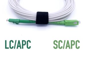 Câble à Fibre Optique LC/APC à SC/APC Monomode Simplex Blanc (Ref:3588)