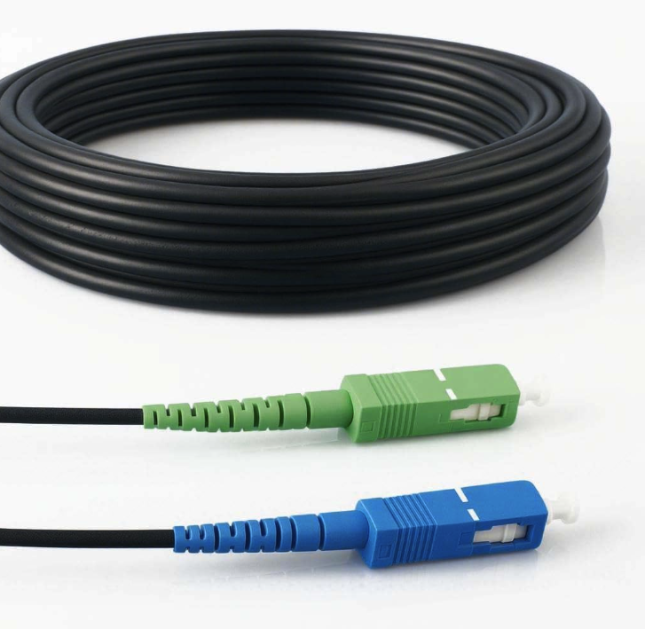 Câble à Fibre Optique en Acier Blindé SC/APC à SC/UPC OS2 Simplex (pour Freebox) (Ref:1385)