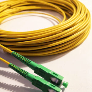 Câble à Fibre Optique SC/APC à SC/APC OS2 Simplex Jaune (Ref:11)