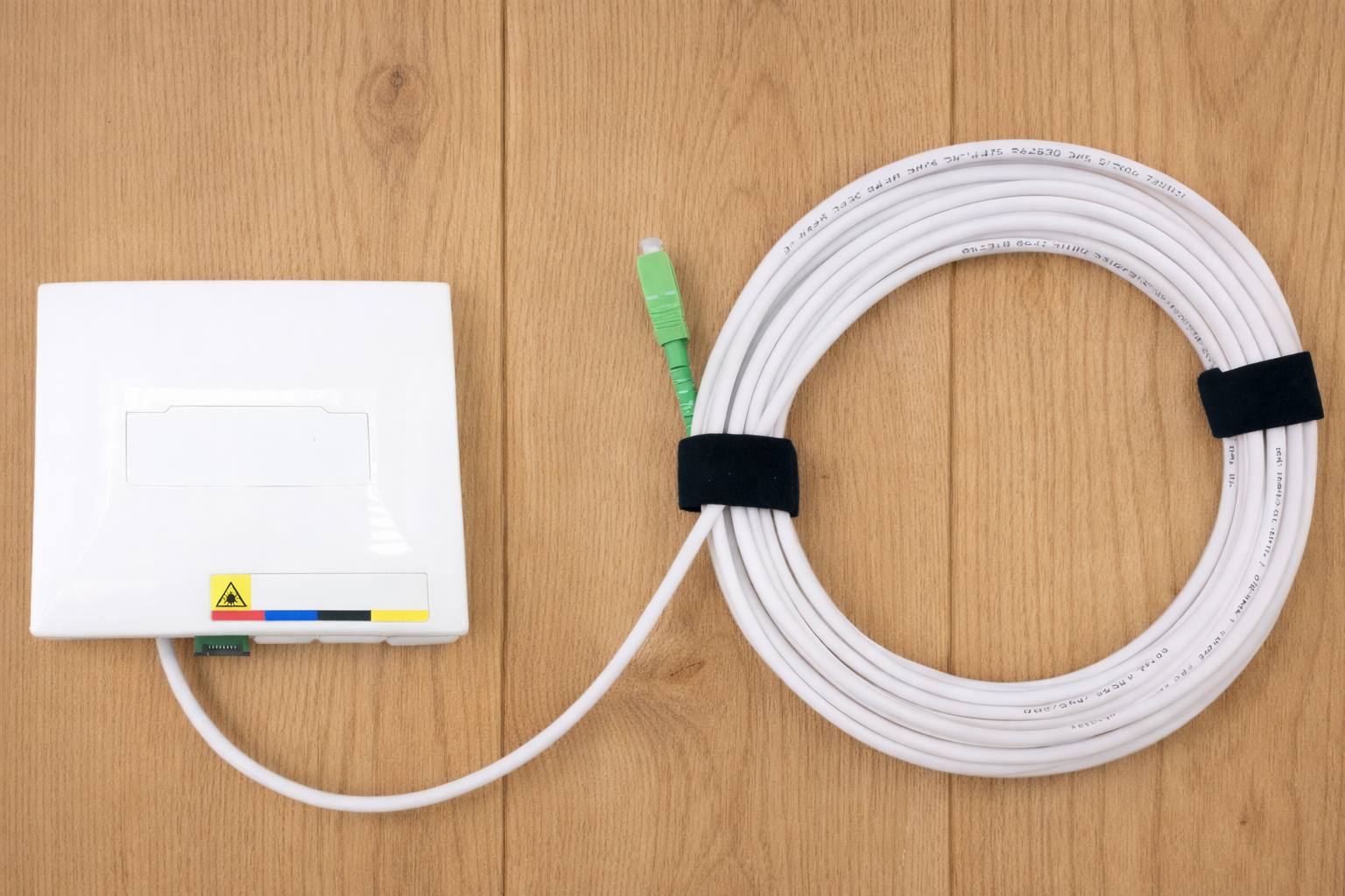 Cable Fibre Optique SC/APC AVEC un PTO (Ref:3689)