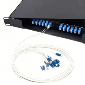 Elfcam – Pigtail à Fibre Optique 12 Fibres Monomode Simplex LC/UPC 9/125um OS2, Blanc