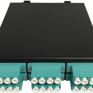 Cassette MTP/MPO pré-raccordée - 2 MTP (mâle) adaptateur , 24 fibres vers 6 ports adaptateurs LC Quad Om3 10Gig, compre...