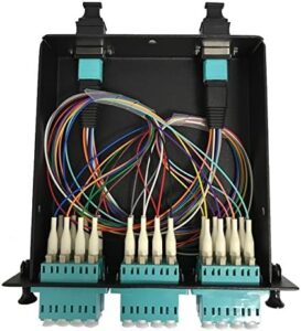 Cassette MTP/MPO pré-raccordée – 2 MTP (mâle) adaptateur , 24 fibres vers 6 ports adaptateurs LC Quad Om3 10Gig, com…