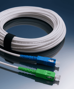 Câble à Fibre Optique SC/APC à SC/UPC OS2 Simplex Blanche (Freebox)(Ref:345)