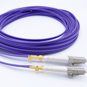 Câble à Fibre Optique LC/UPC à LC/UPC OM4 Duplex (Ref:1410)