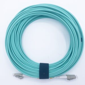 Câble à fibre optique LC/UPC á LC/UPC, OM3 Multimode Duplex Jarretière Fibre Optique 50/125um LSZH, Couleur Blanc/Bleu (Re…