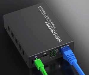 Lot de 2 Convertisseur Fibre Ethernet, Convertisseur de Média SFP Inclus, Jusqu’à Une Distance de 20KM sur Fibre Opt…