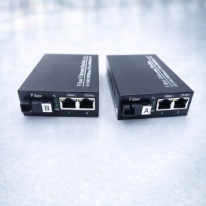 Lot de 2 Convertisseur Fibre Ethernet, Convertisseur de Média SFP Inclus, Jusqu'à une Distance de 20KM sur Fibre Optique...